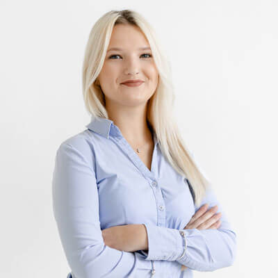 Angelina Kähm, G&Z Finanzpartner, Vertriebsassistentin Porträt, Angelina Kähm